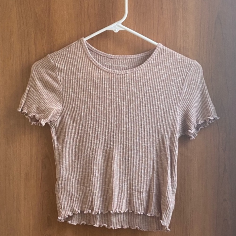 American Eagle Soft Light Pink Cozy Tee